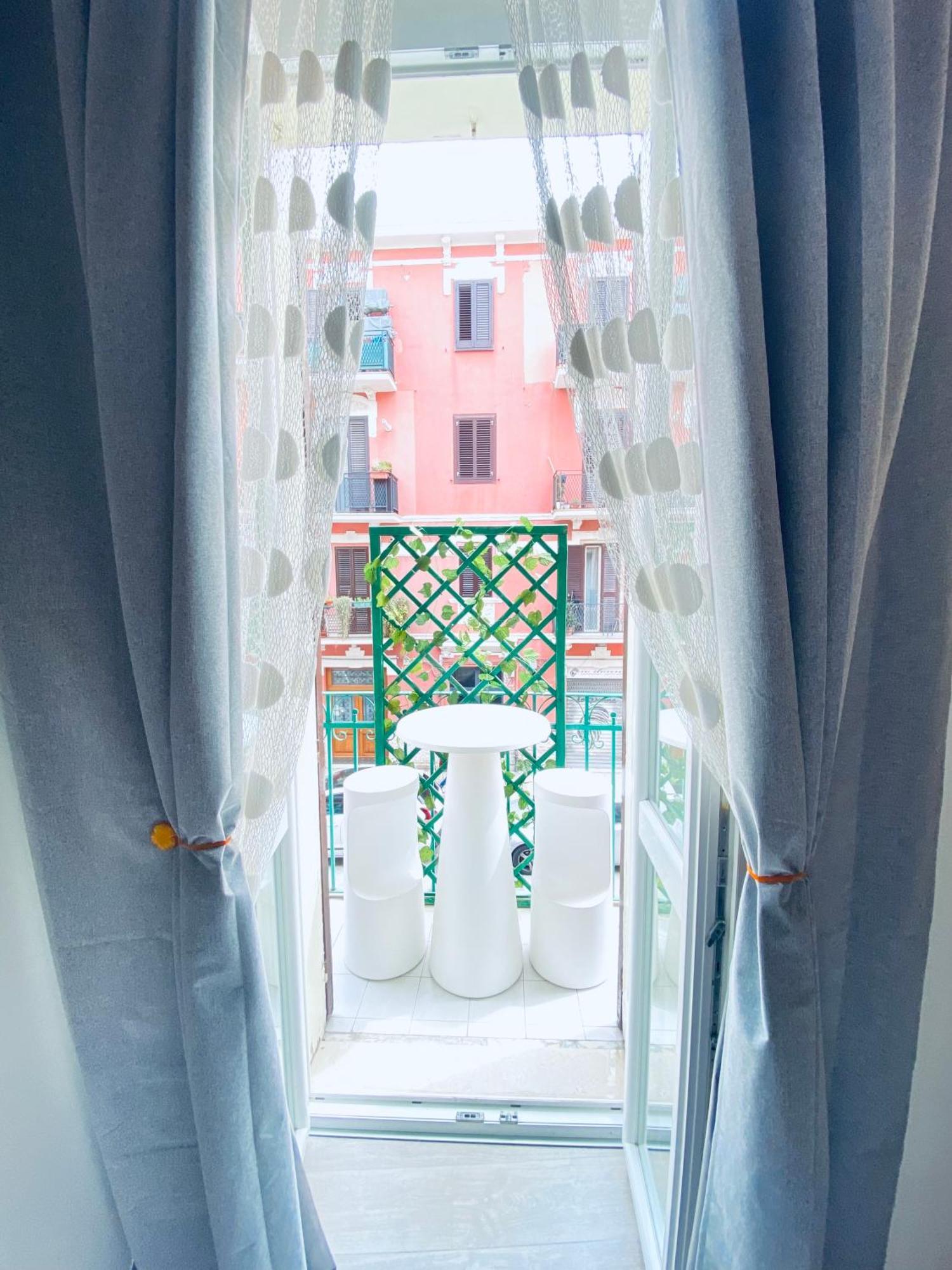 Apartamento Magda House & Parking Bari Exterior foto